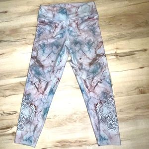 Marble mandala workout yoga leggings